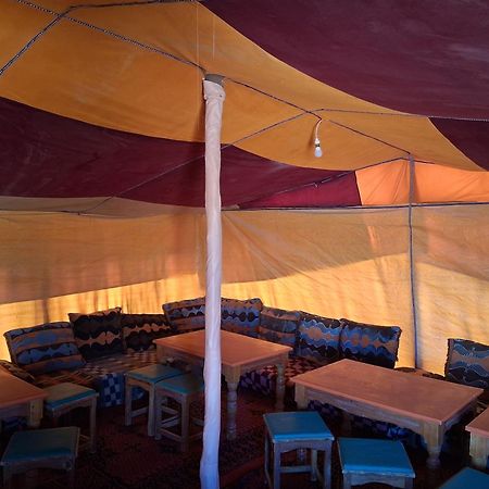 Desert Camel Trek مرزوكة المظهر الخارجي الصورة